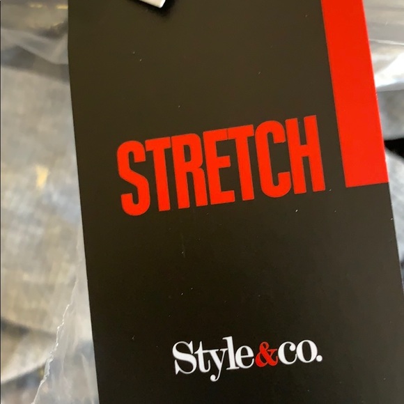 Holiday Long Sleeve Shirt NWT - Picture 2 of 2